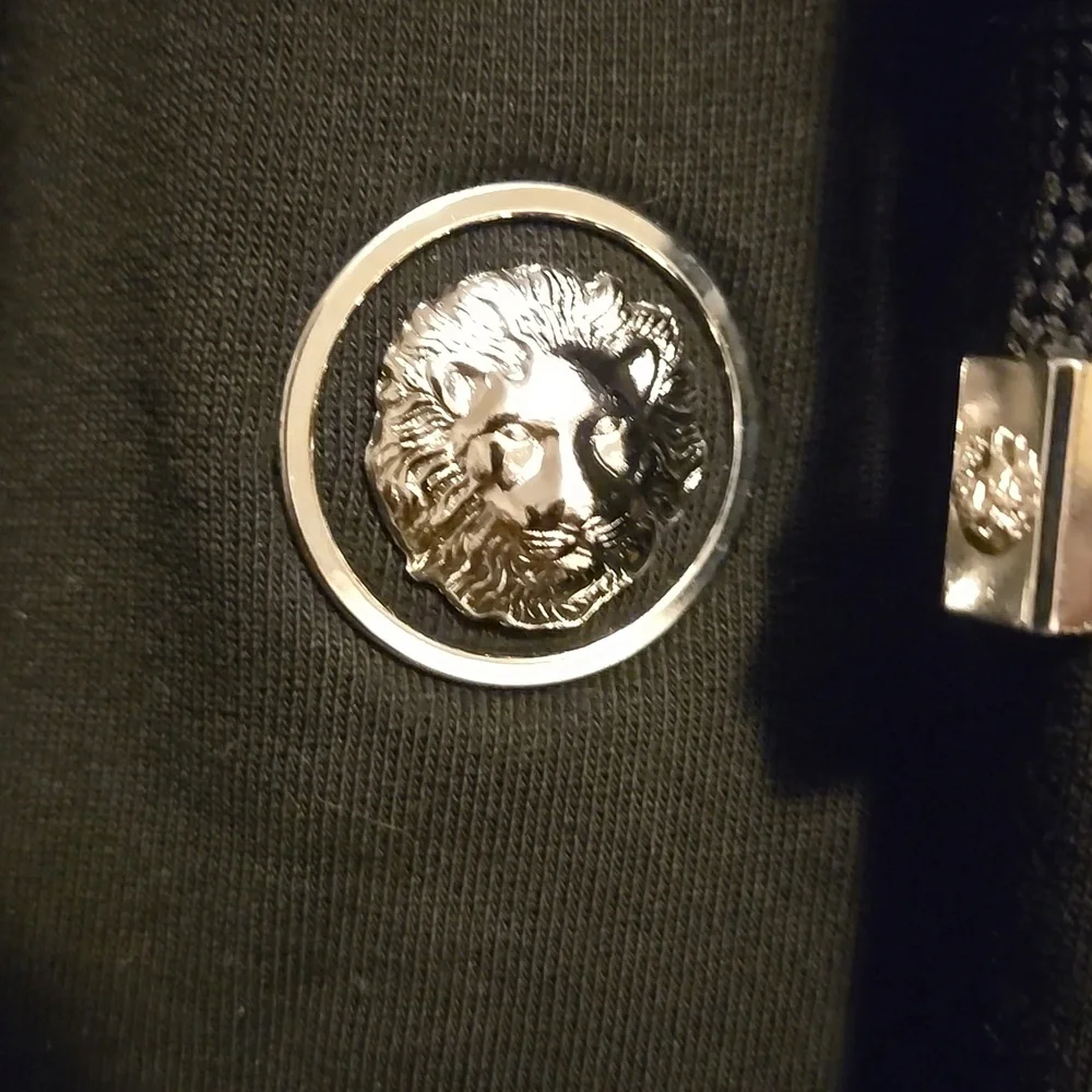 Men's Versace Versus Lion's Head Hoodie - Picture 2 of 7